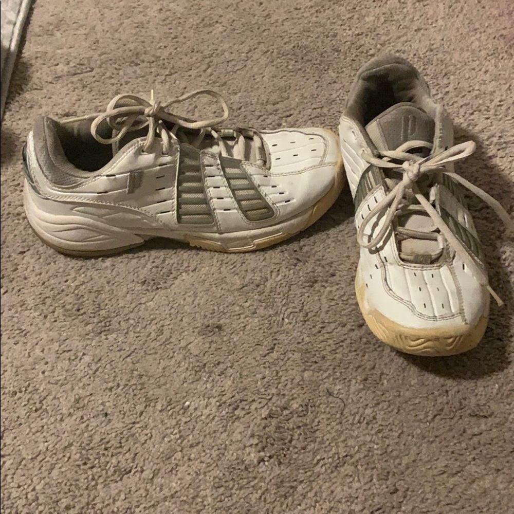 Prince Size 8.5 Tennis Shoes